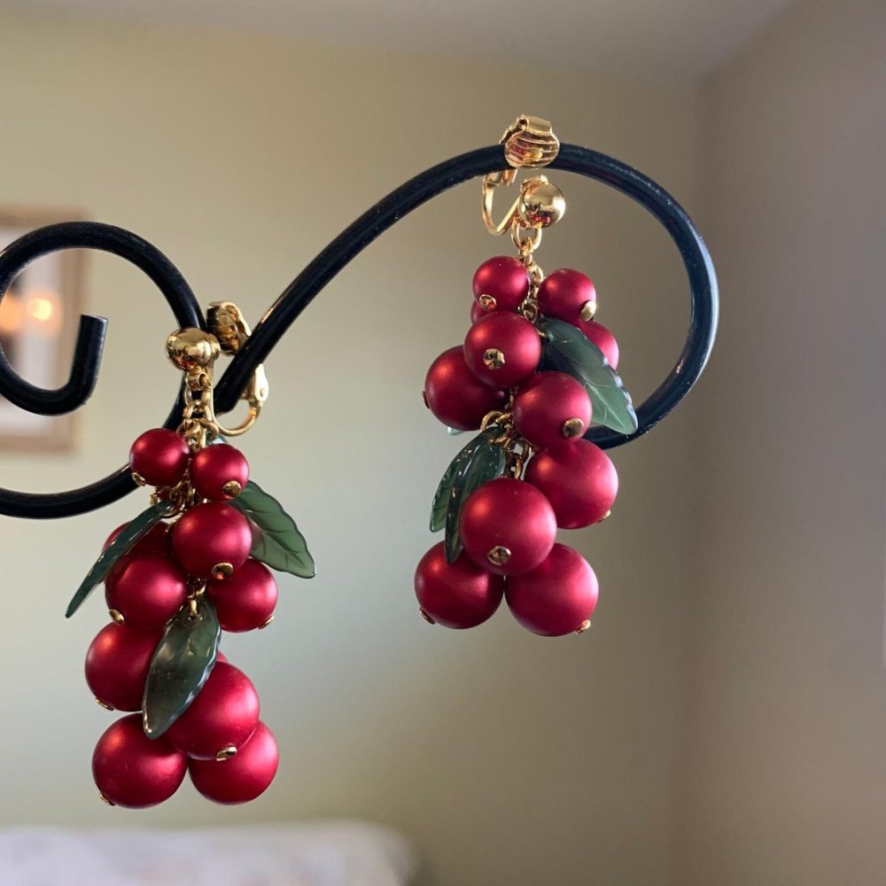 Vintage Lingonberry Satin Red Gold Romeo & Juliet